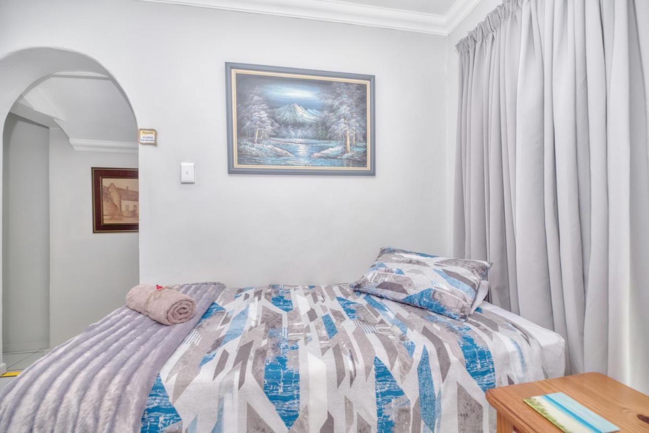 Апартаменти Redsky Self Catering Аґалас Екстер'єр фото